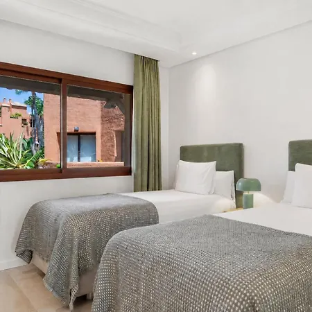 Sea Views Penthouse La Alzambra Puerto Banus Apartman *